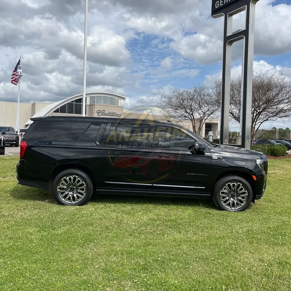2023 GMC Yukon XL Denali Ultimate