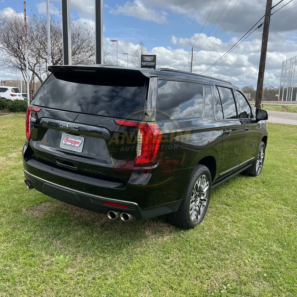 2023 GMC Yukon XL Denali Ultimate