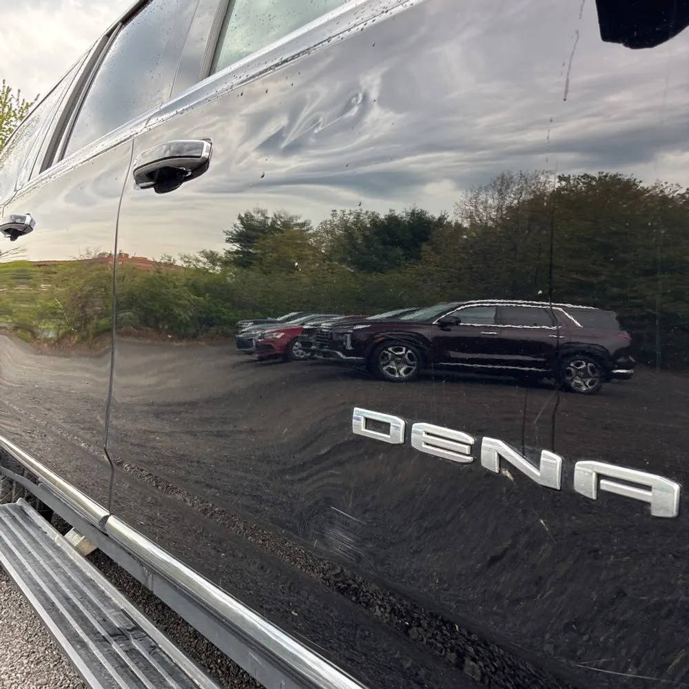 2023 GMC Yukon XL Denali Ultimate