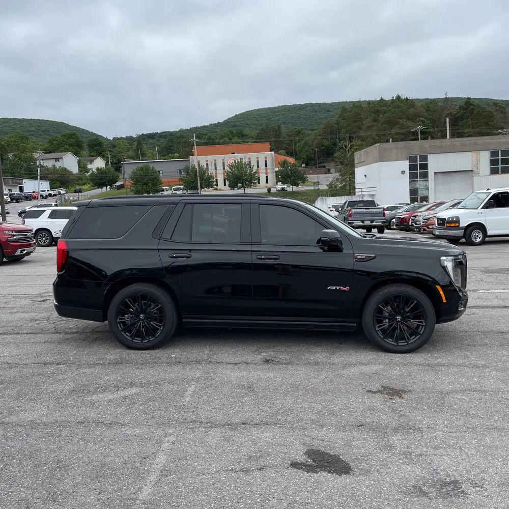2025 GMC Yukon AT4 Ultimate