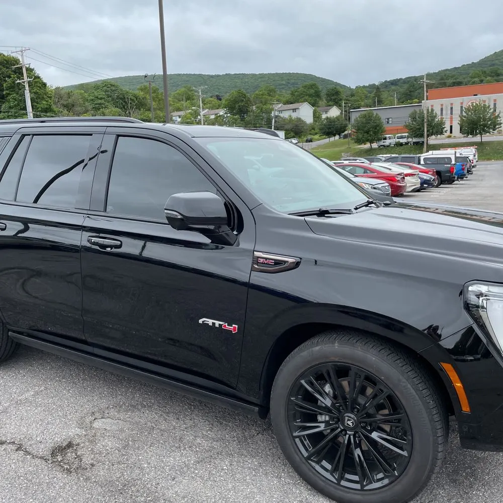 2025 GMC Yukon AT4 Ultimate