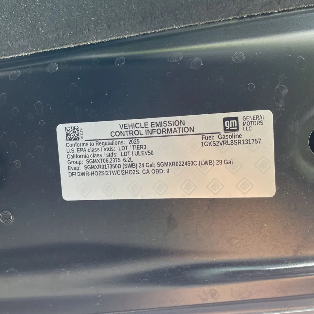 2025 GMC Yukon AT4 Ultimate