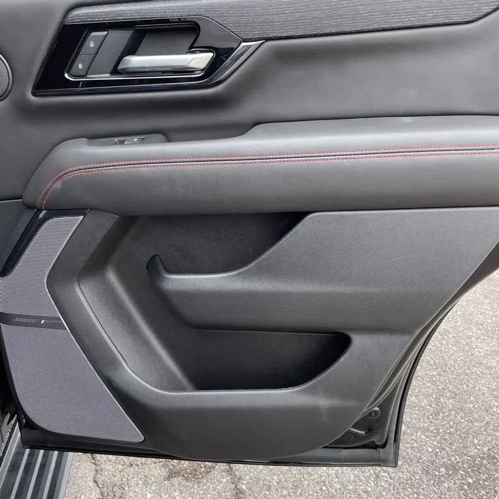 2025 GMC Yukon AT4 Ultimate