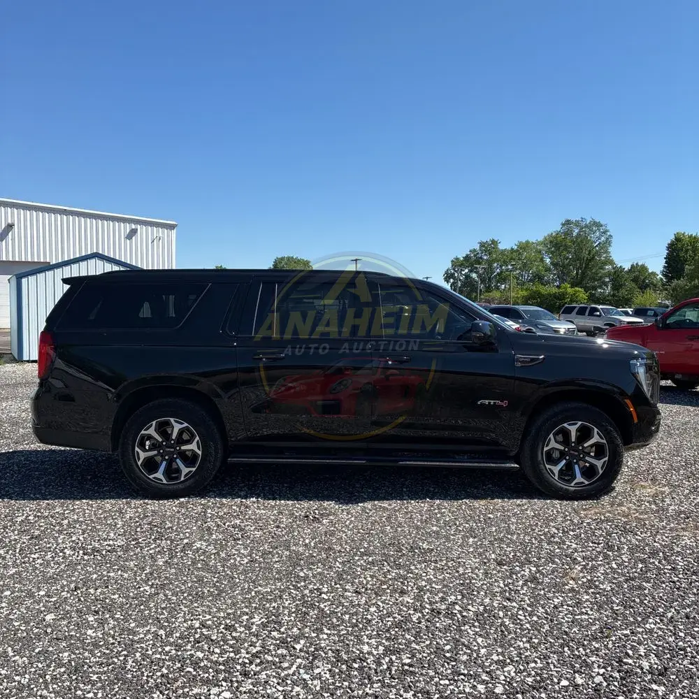 2025 GMC Yukon XL AT4 Ultimate
