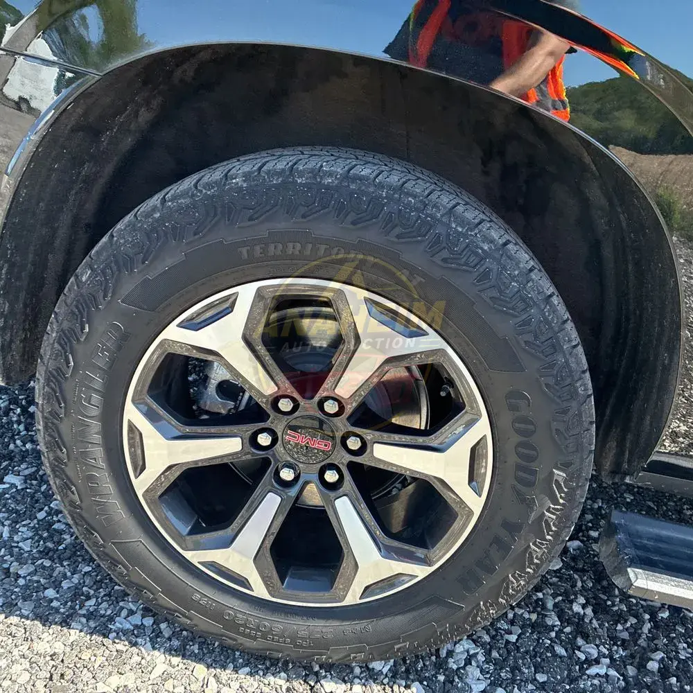 2025 GMC Yukon XL AT4 Ultimate