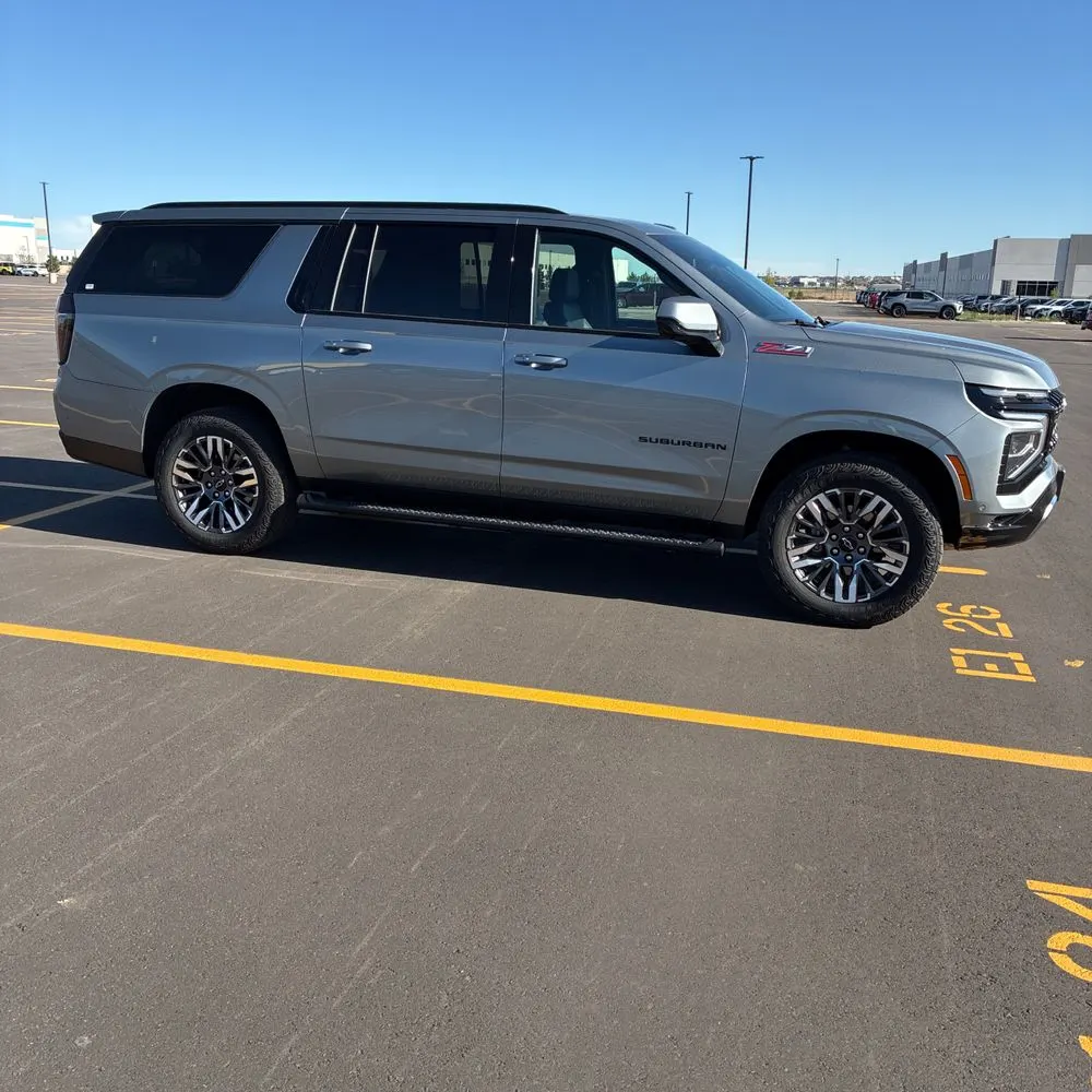 2025 Chevrolet Suburban Z71