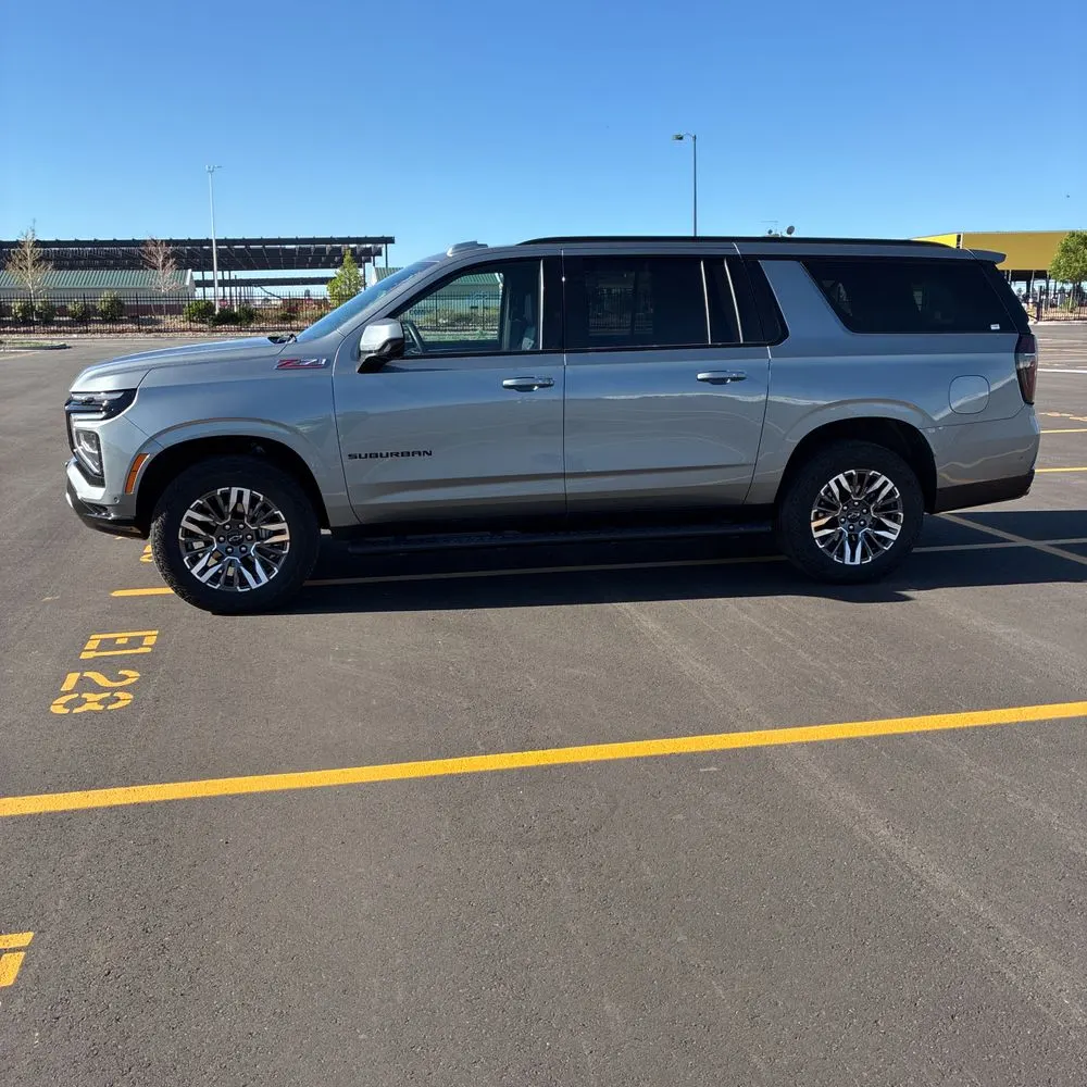 2025 Chevrolet Suburban Z71