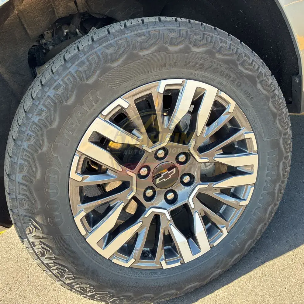 2025 Chevrolet Suburban Z71