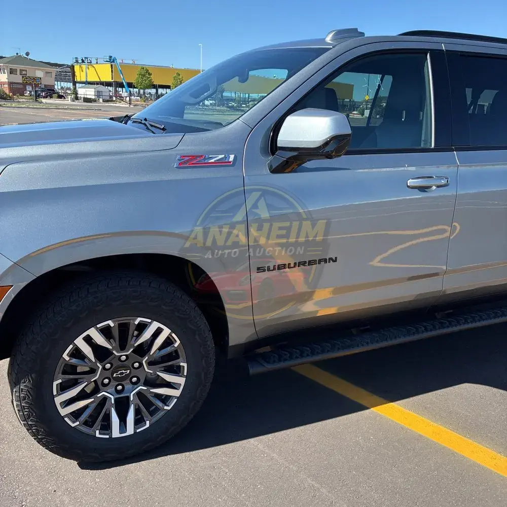 2025 Chevrolet Suburban Z71
