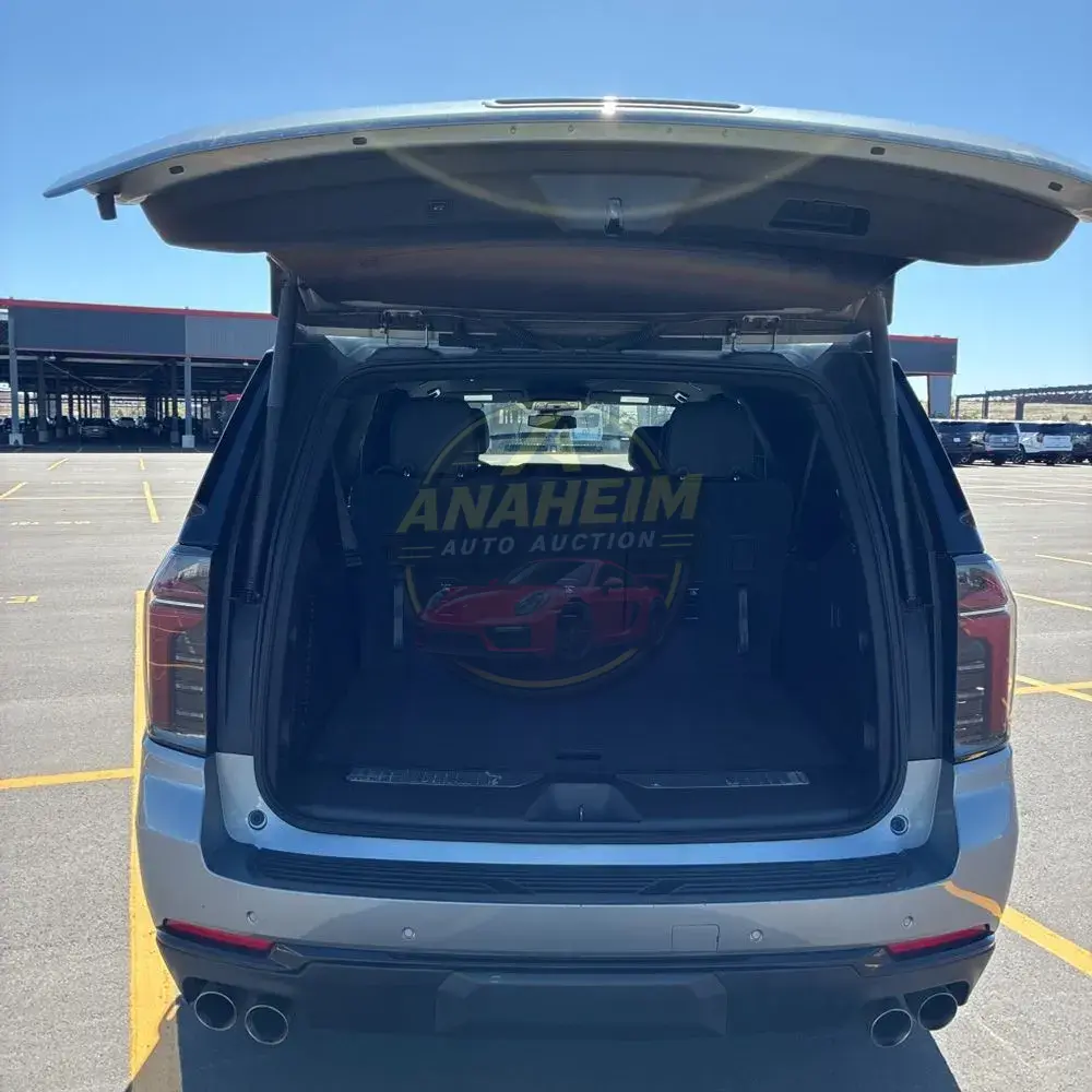 2025 Chevrolet Suburban Z71
