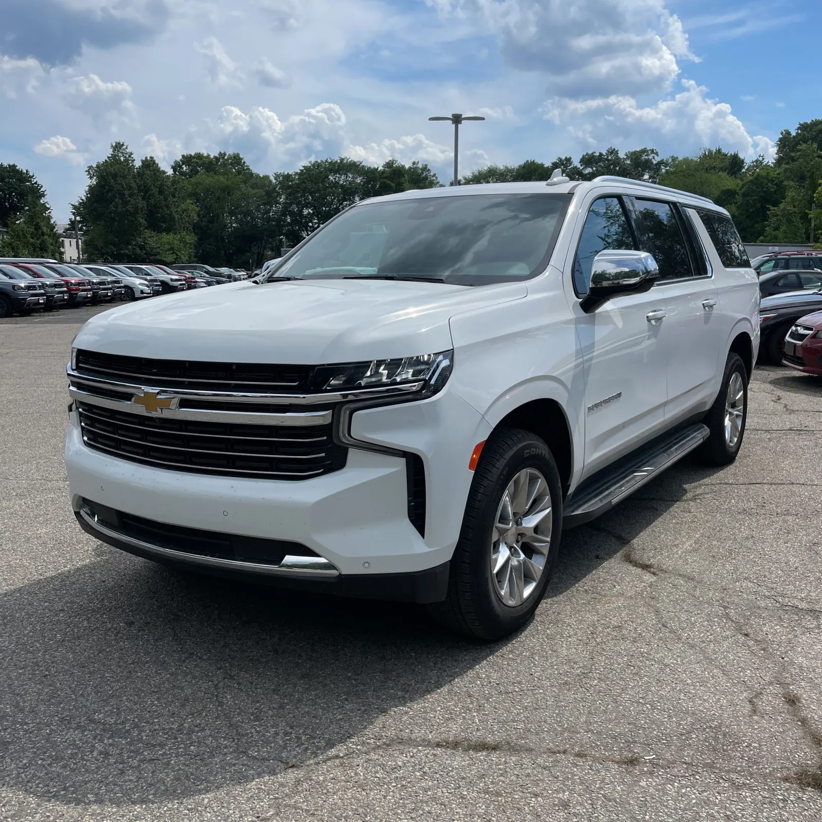 2023 Chevrolet Suburban Premier