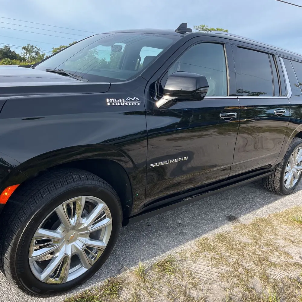 2023 Chevrolet Suburban High Country