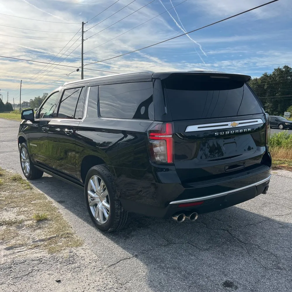 2023 Chevrolet Suburban High Country