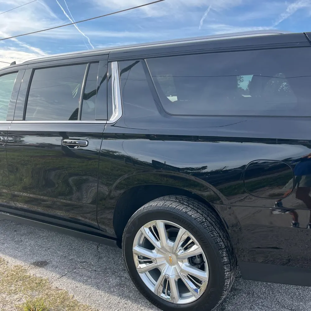 2023 Chevrolet Suburban High Country