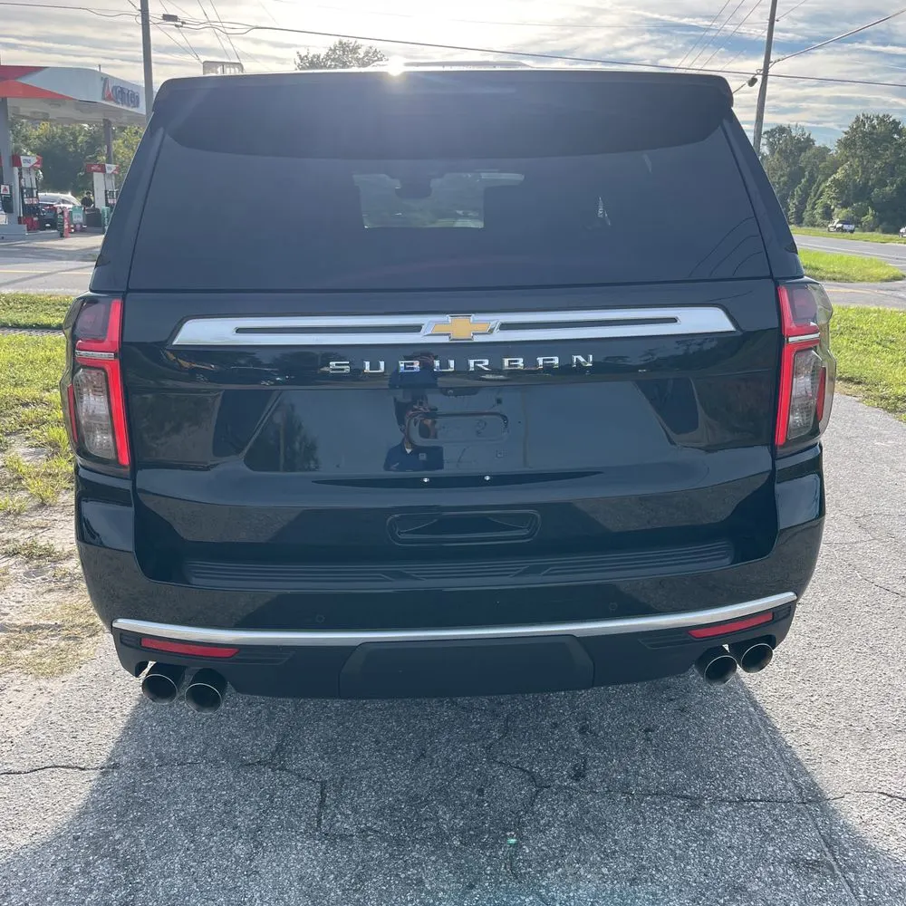 2023 Chevrolet Suburban High Country