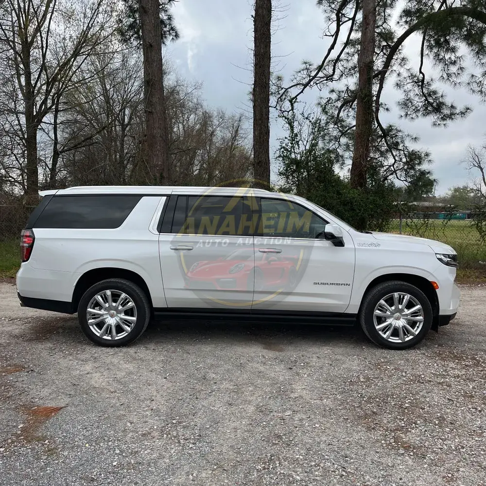 2023 Chevrolet Suburban High Country