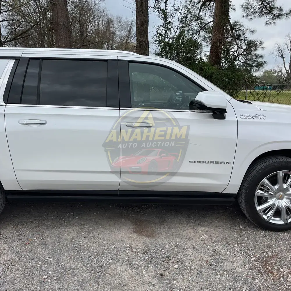 2023 Chevrolet Suburban High Country
