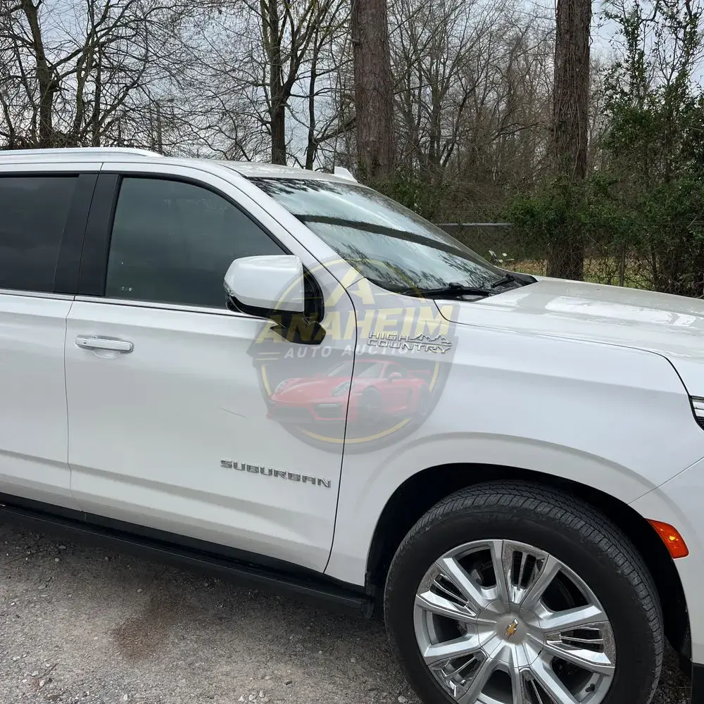 2023 Chevrolet Suburban High Country