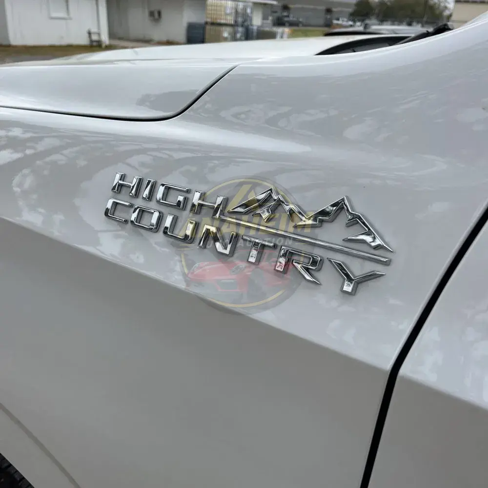 2023 Chevrolet Suburban High Country