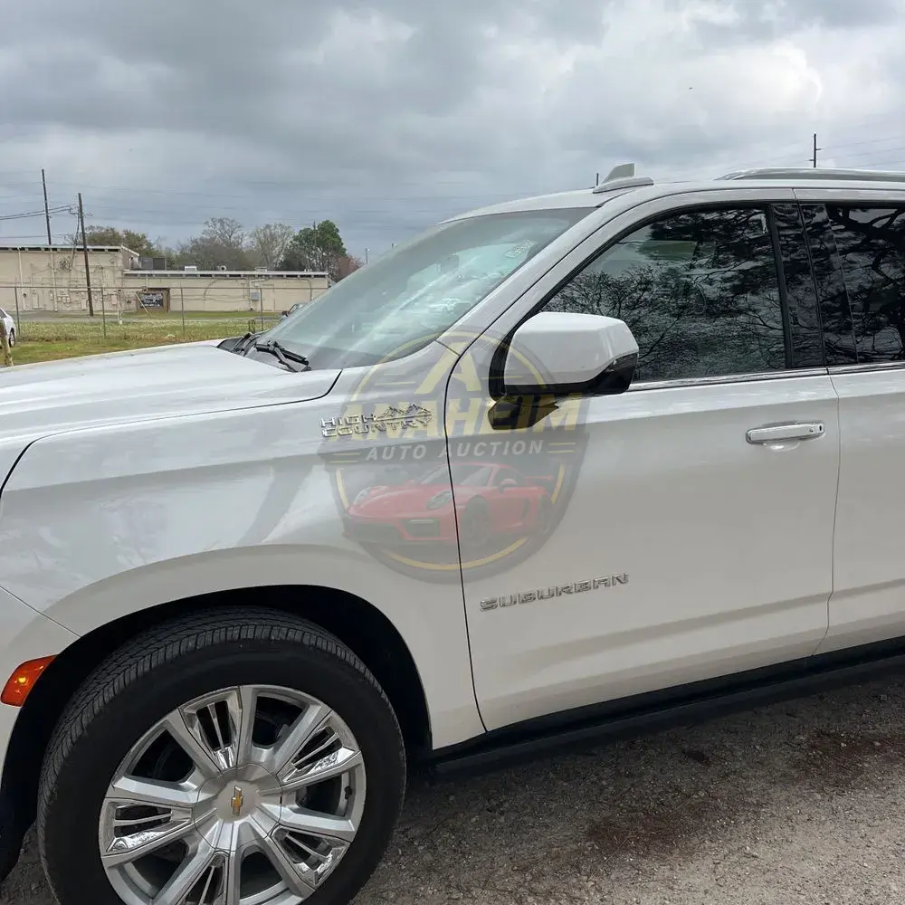 2023 Chevrolet Suburban High Country