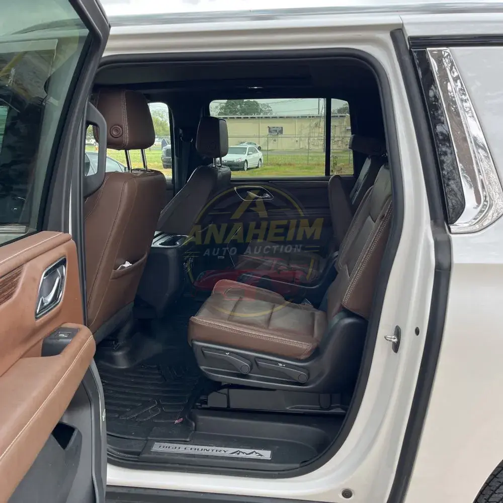 2023 Chevrolet Suburban High Country