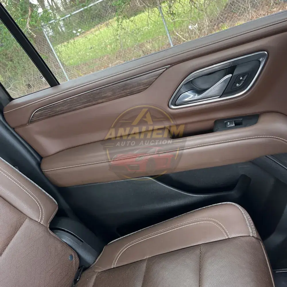 2023 Chevrolet Suburban High Country