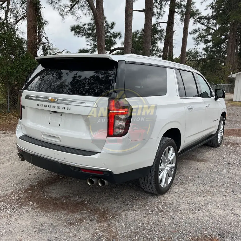 2023 Chevrolet Suburban High Country