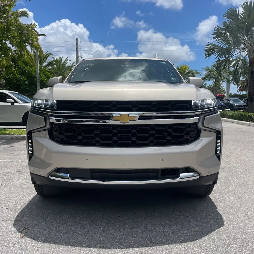 2024 Chevrolet Suburban LS