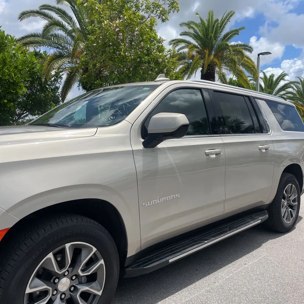 2024 Chevrolet Suburban LS