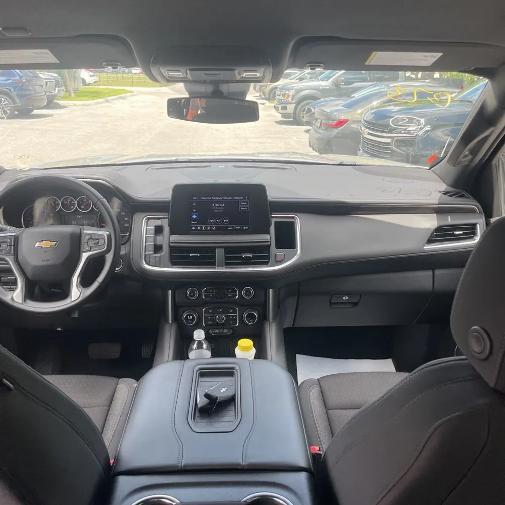2024 Chevrolet Suburban LS