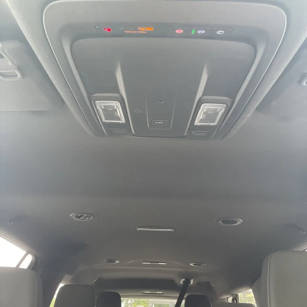 2024 Chevrolet Suburban LS