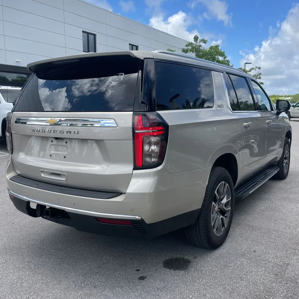 2024 Chevrolet Suburban LS