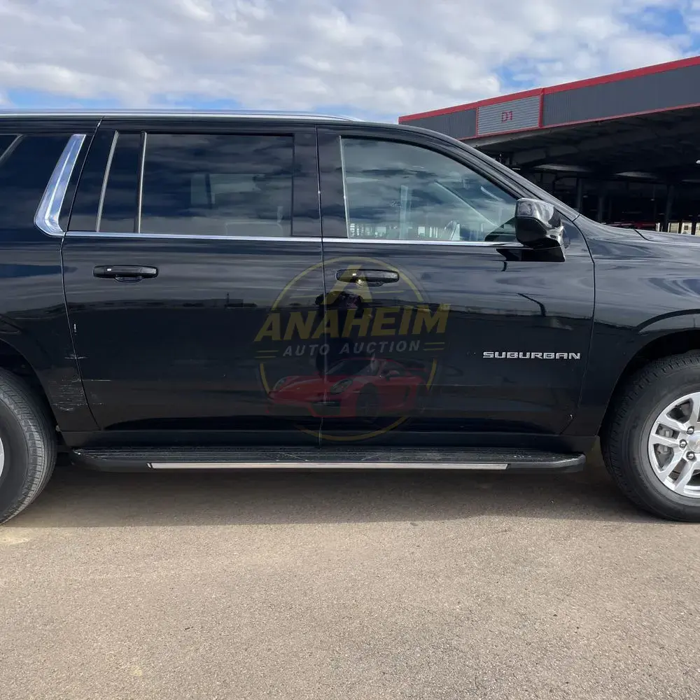 2024 Chevrolet Suburban LS