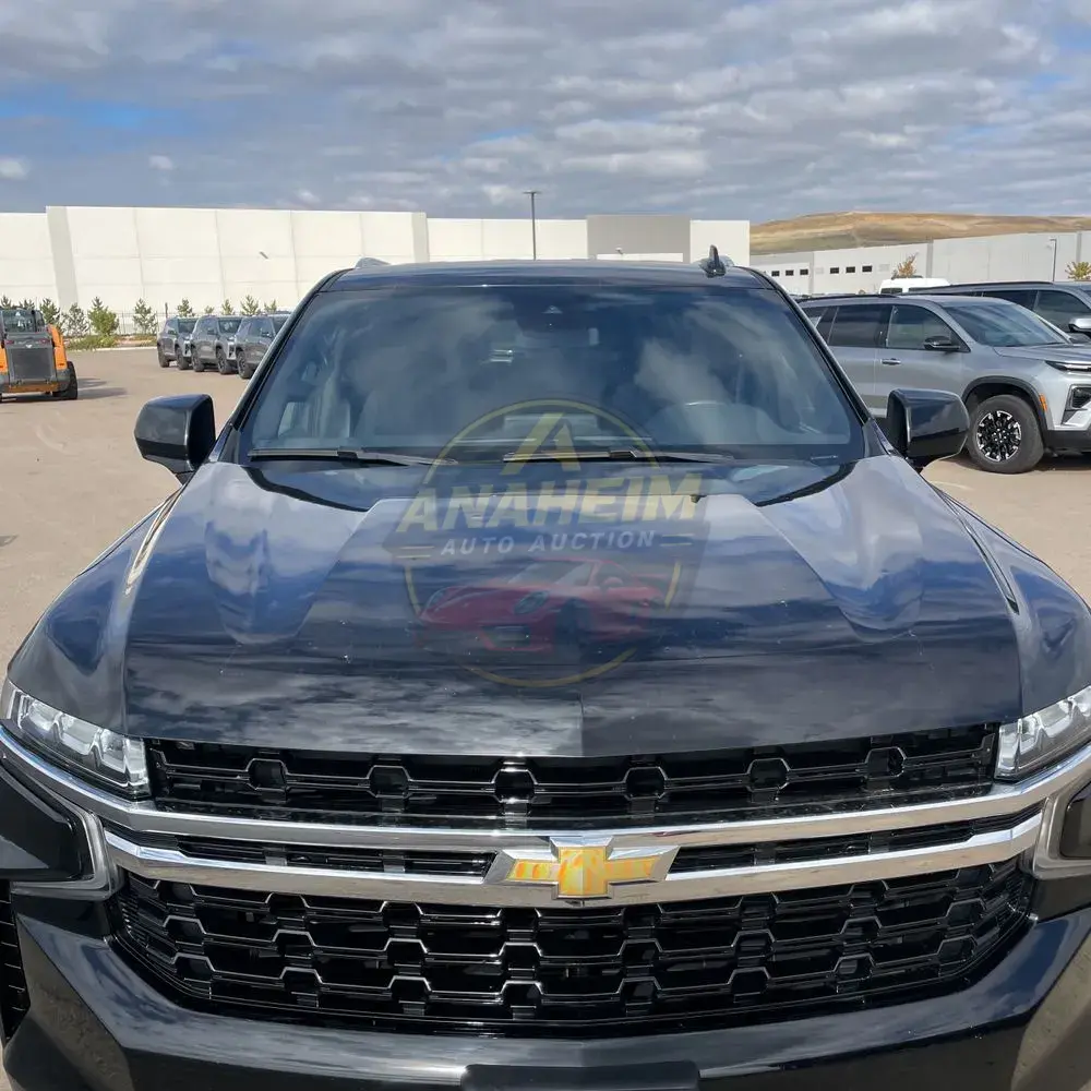 2024 Chevrolet Suburban LS