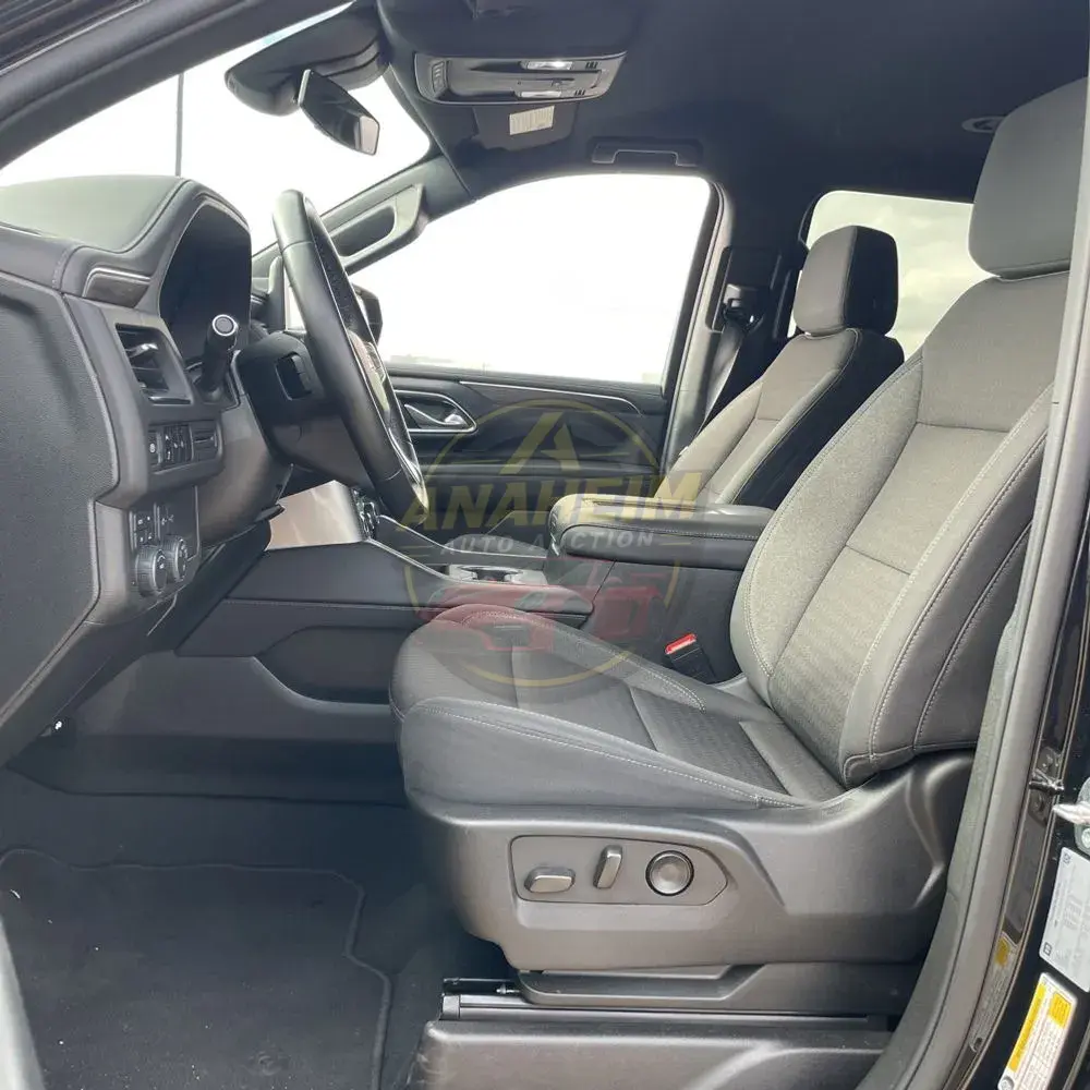 2024 Chevrolet Suburban LS