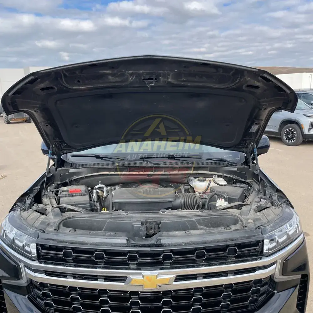 2024 Chevrolet Suburban LS