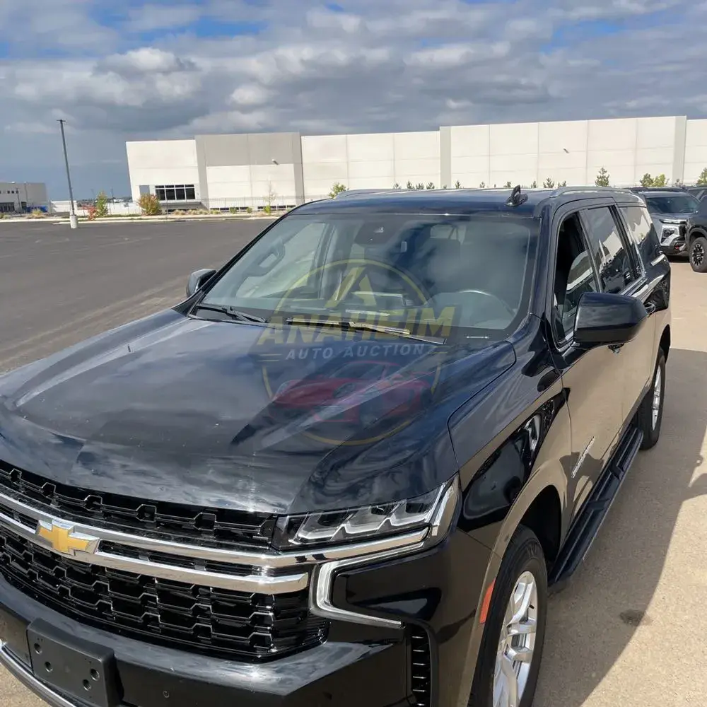 2024 Chevrolet Suburban LS
