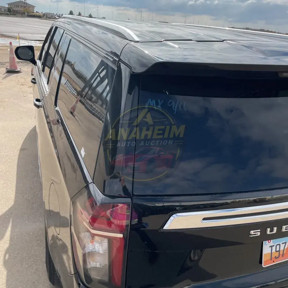 2024 Chevrolet Suburban LS