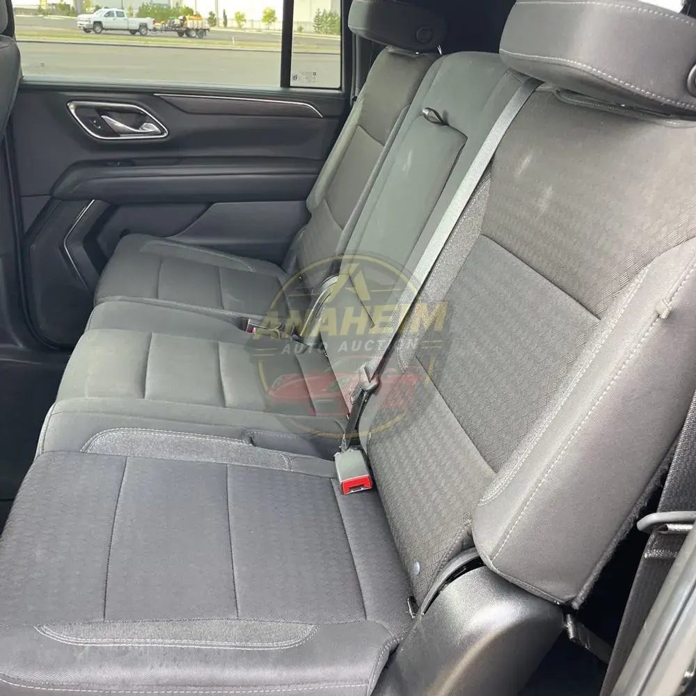 2024 Chevrolet Suburban LS