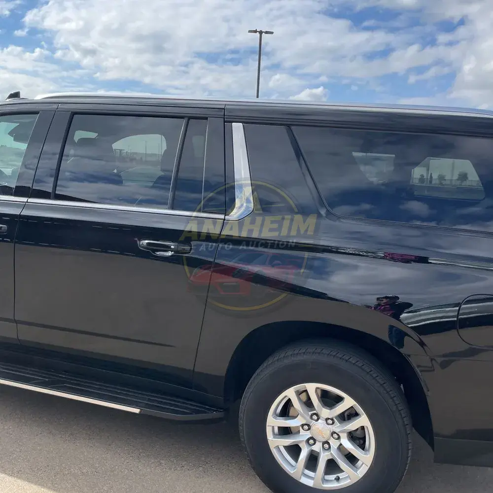 2024 Chevrolet Suburban LS