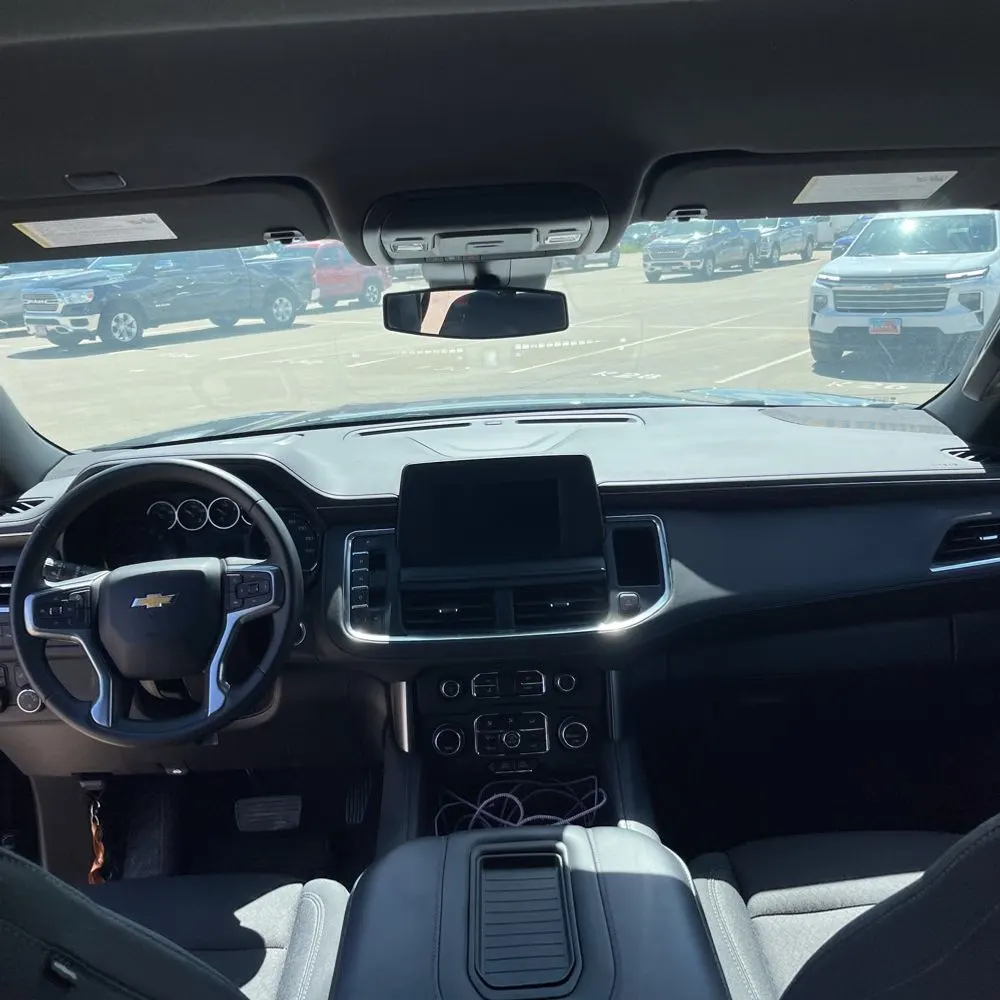 2024 Chevrolet Suburban LS