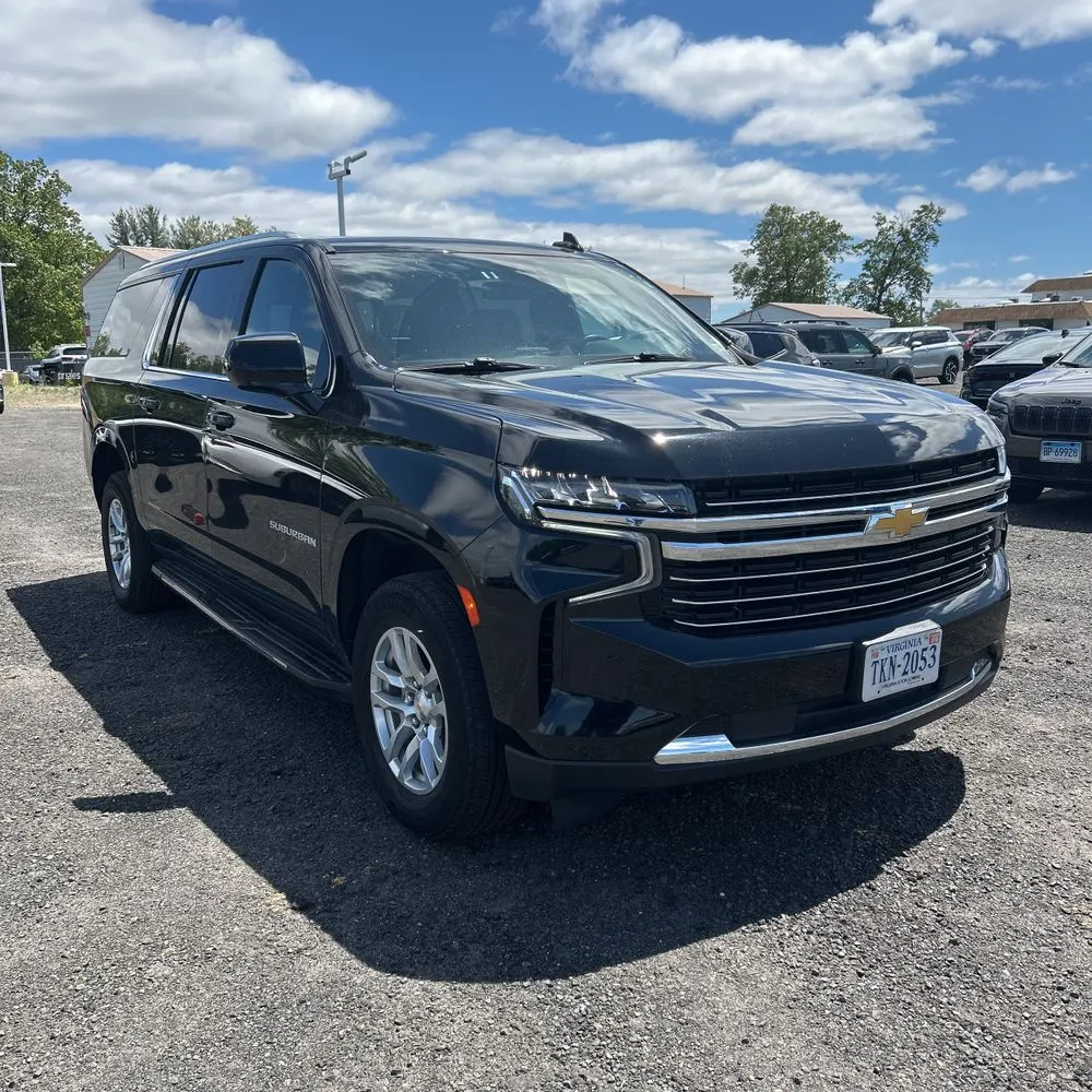 2024 Chevrolet Suburban LT