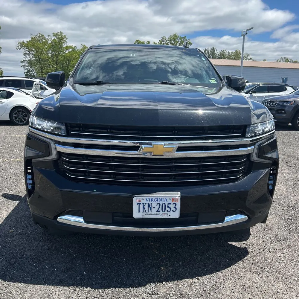 2024 Chevrolet Suburban LT