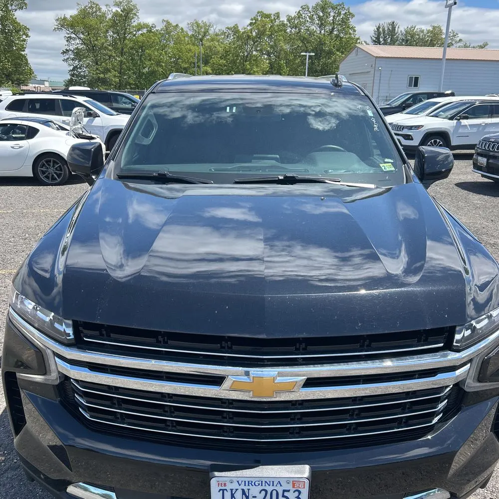2024 Chevrolet Suburban LT