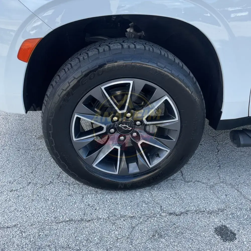 2023 Chevrolet Suburban Z71