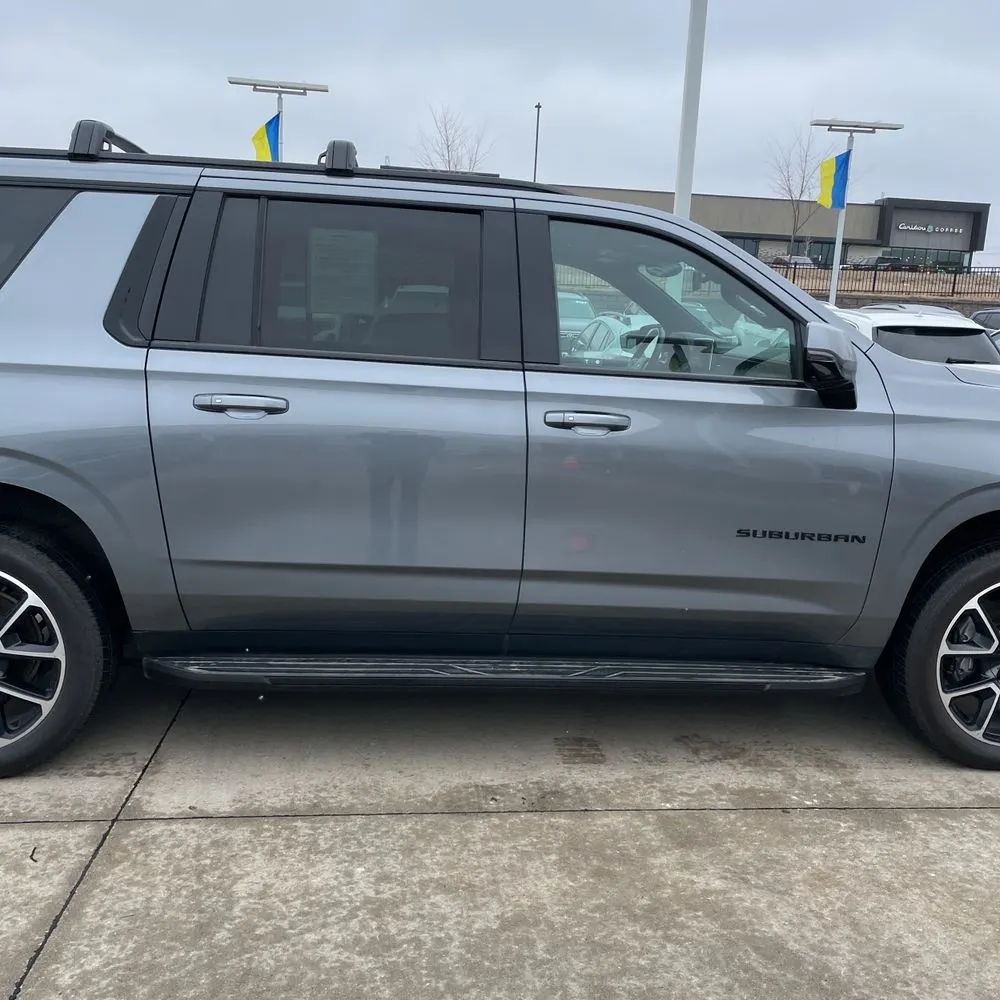 2022 Chevrolet Suburban RST