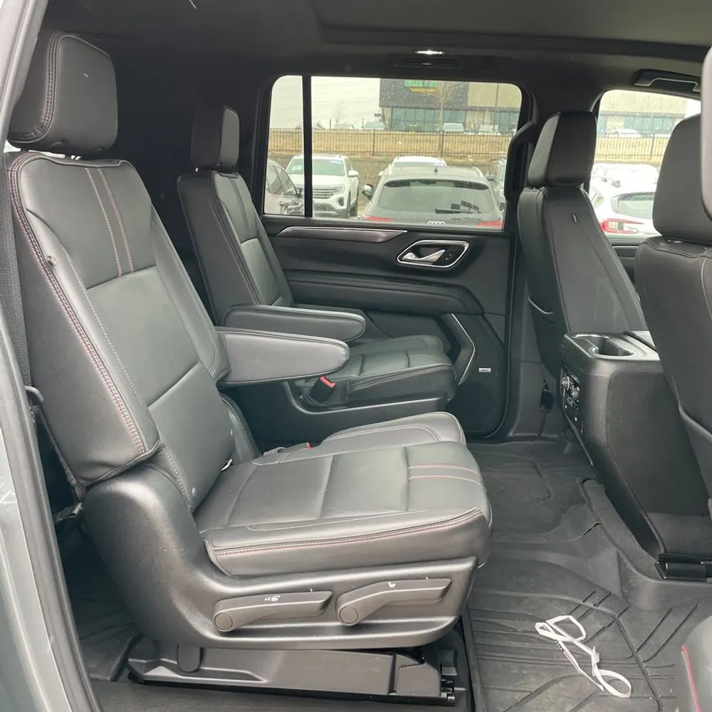 2022 Chevrolet Suburban RST