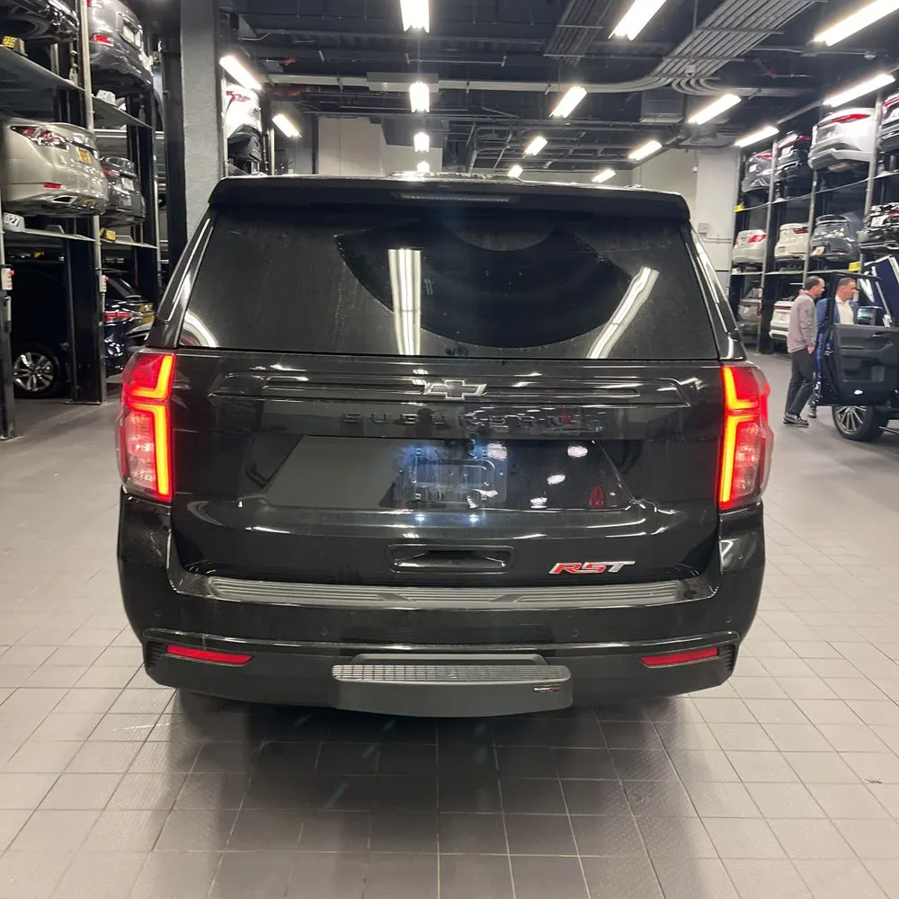 2024 Chevrolet Suburban RST
