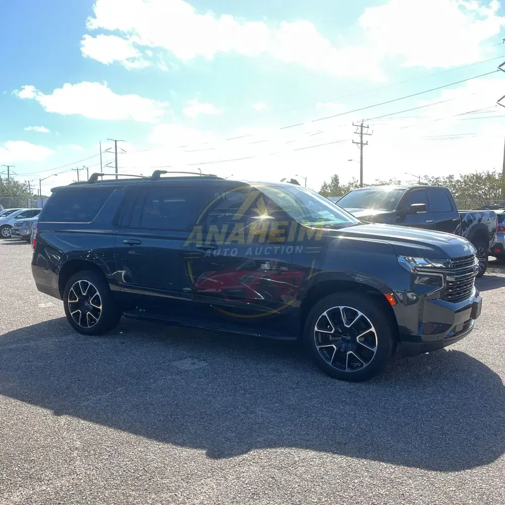 2022 Chevrolet Suburban RST