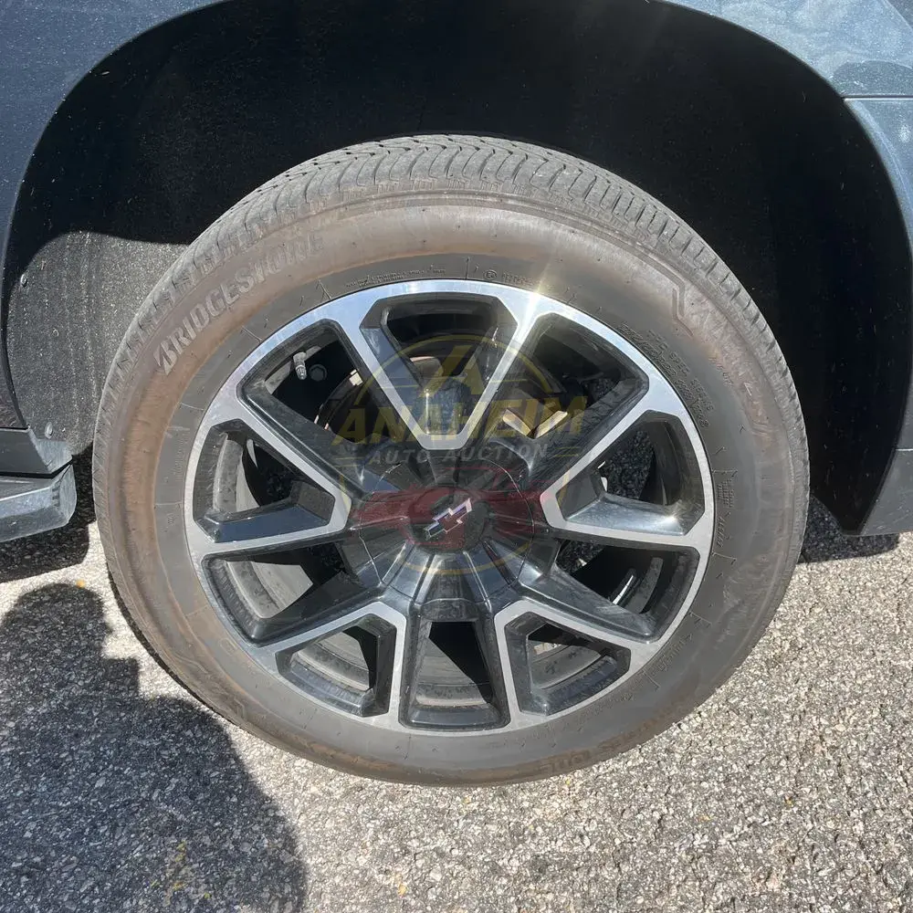2022 Chevrolet Suburban RST